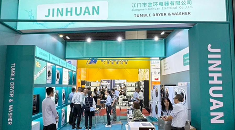 廣交會第一天！金環(huán)電器吸引世界各地客戶駐足參觀交流