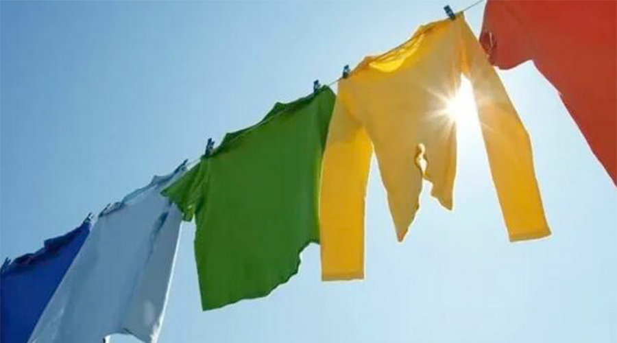 家用衣服烘干機(jī)與太陽晾曬干衣相比，哪種更節(jié)省能源？