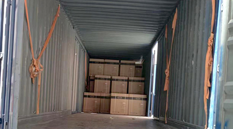 100臺12kg滾筒衣服烘干機(jī)裝柜完畢！順利出貨