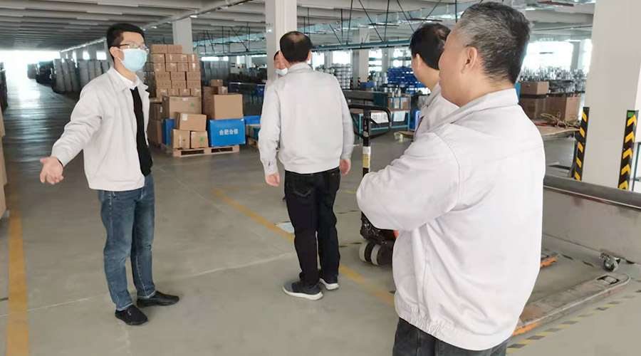 查隱患 防事故！金環(huán)電器領(lǐng)導(dǎo)開(kāi)展節(jié)前安全檢查